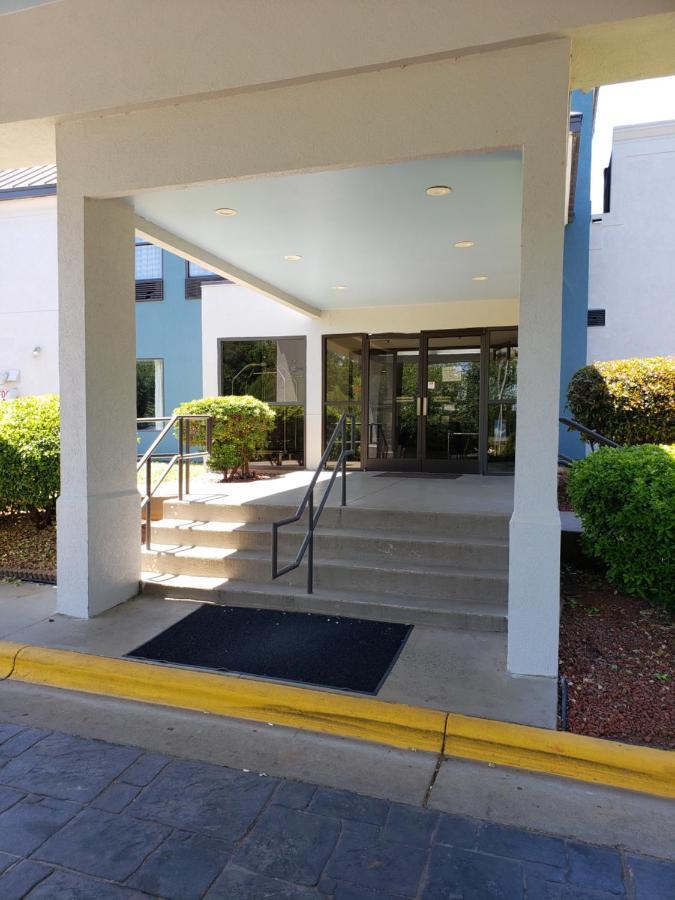 Quality Inn & Suites Clemmons I-40 Exteriér fotografie