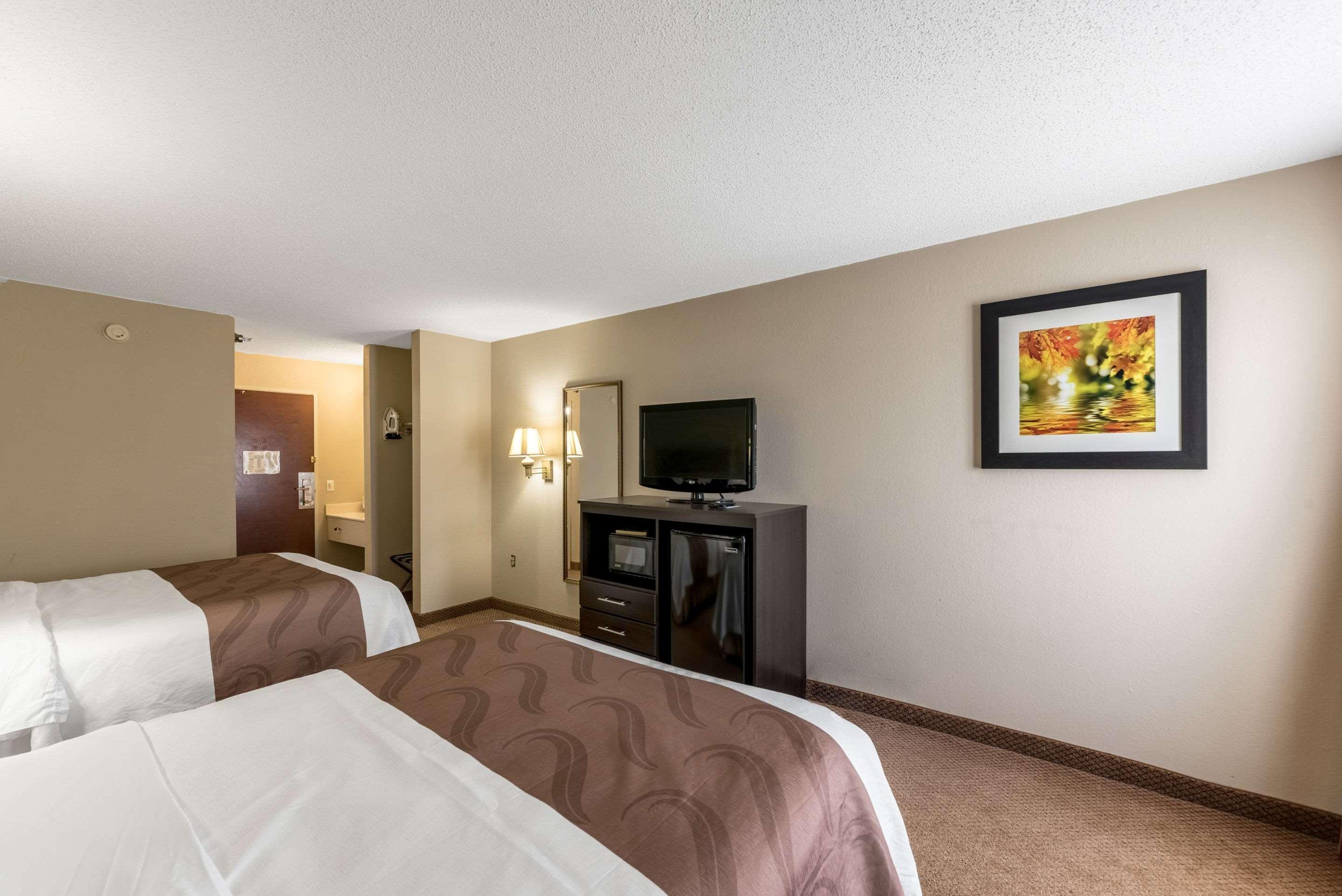 Quality Inn & Suites Clemmons I-40 Exteriér fotografie