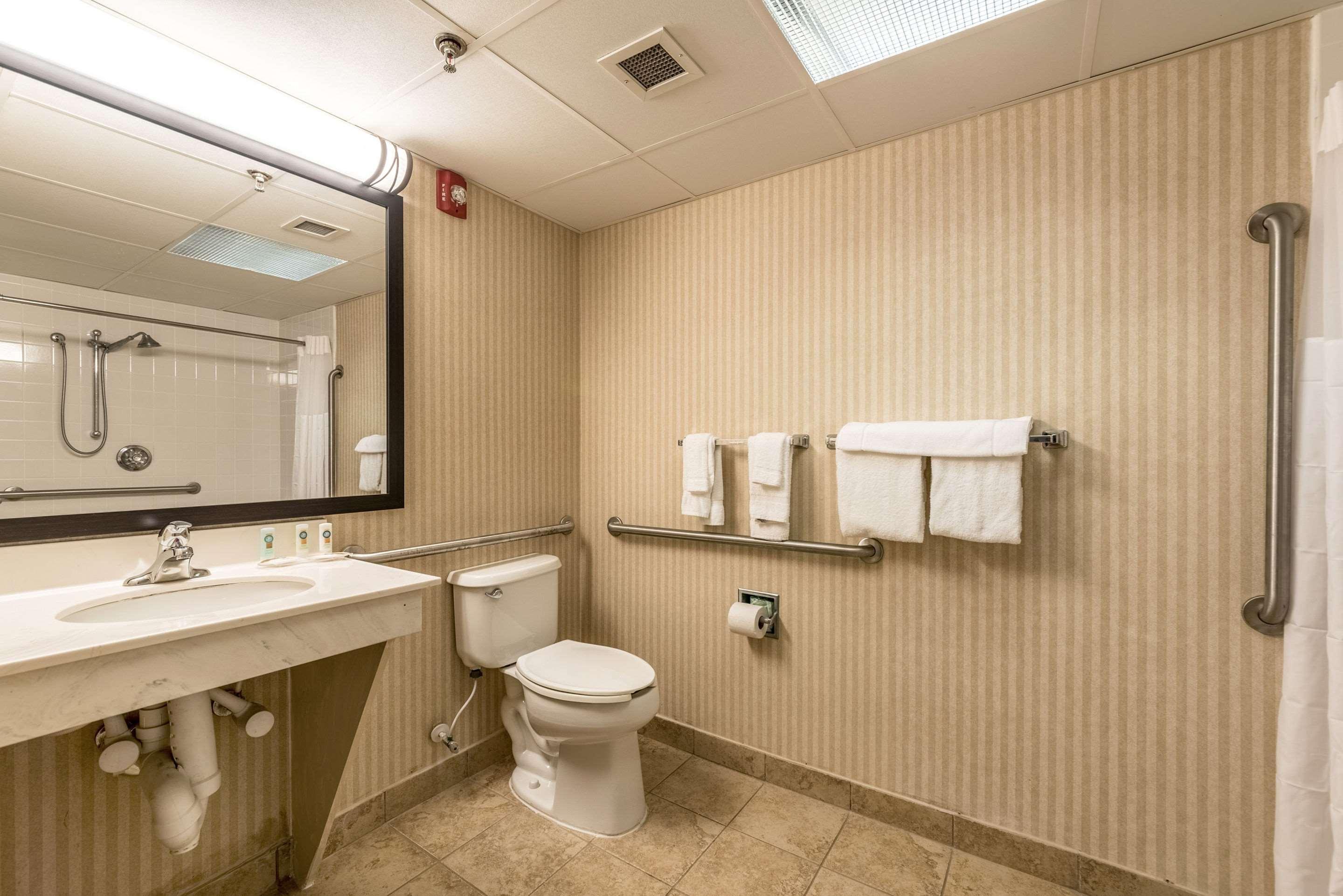 Quality Inn & Suites Clemmons I-40 Exteriér fotografie