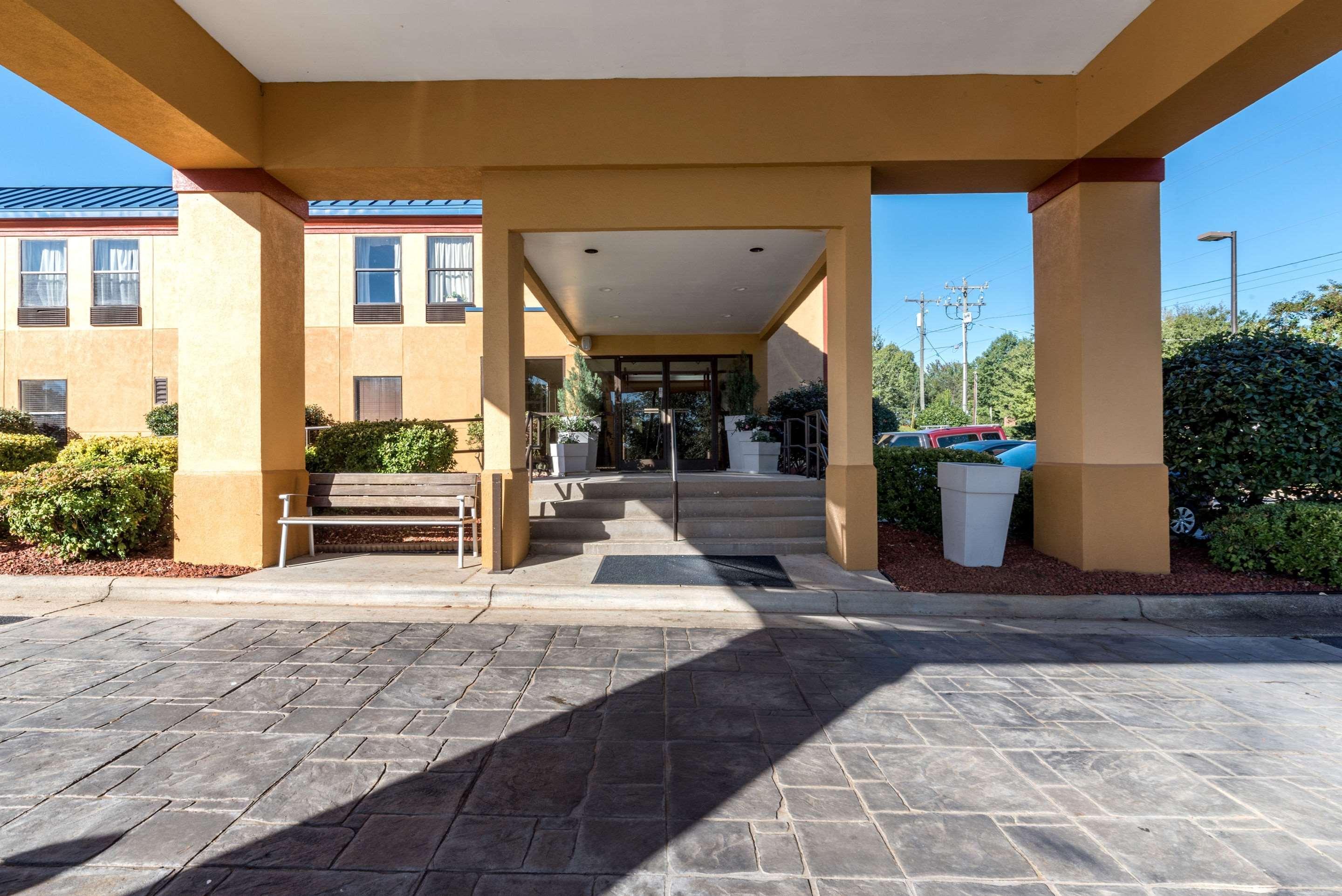 Quality Inn & Suites Clemmons I-40 Exteriér fotografie