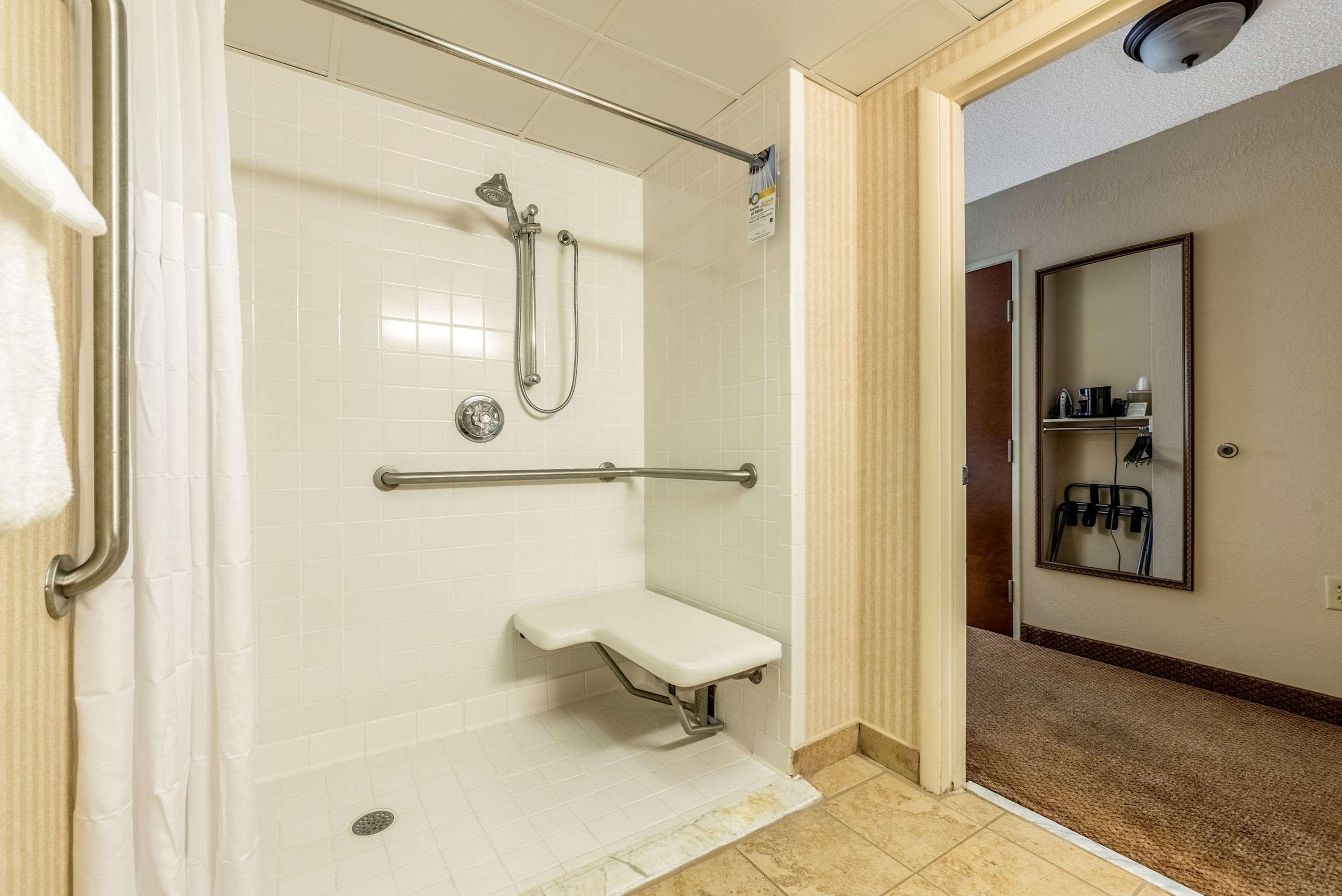 Quality Inn & Suites Clemmons I-40 Exteriér fotografie