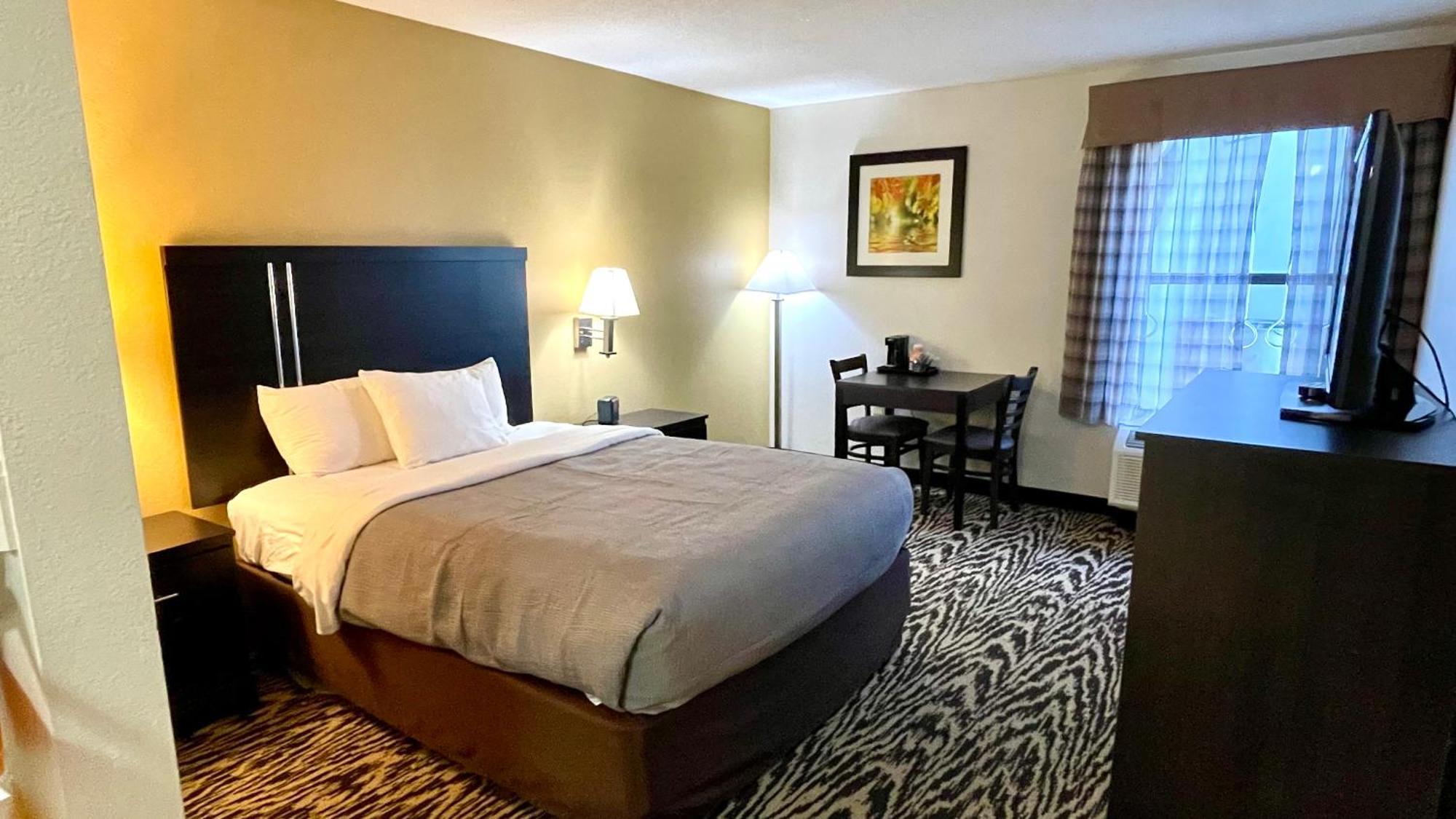 Quality Inn & Suites Clemmons I-40 Exteriér fotografie